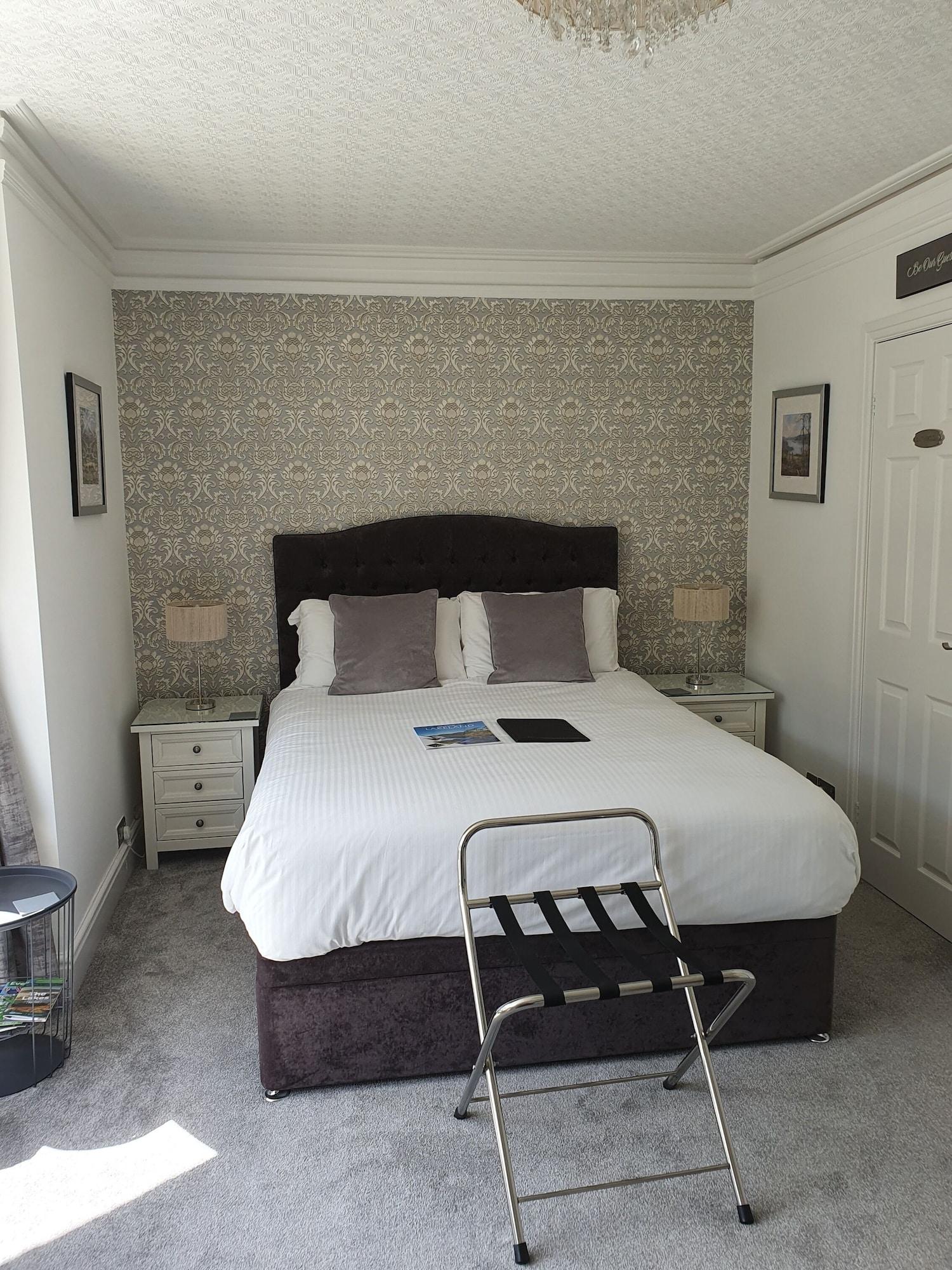Number 80 Hotel Bowness-on-Windermere Bagian luar foto