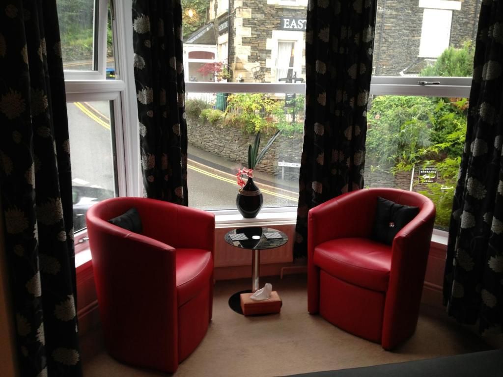 Number 80 Hotel Bowness-on-Windermere Bagian luar foto